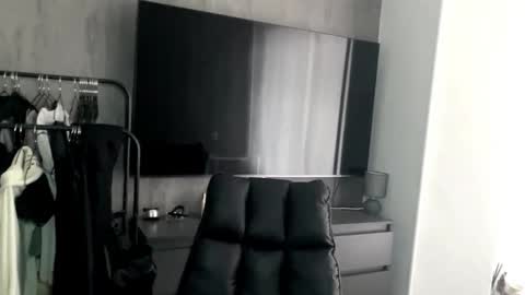 Ivy online show from 21, 12, 2025