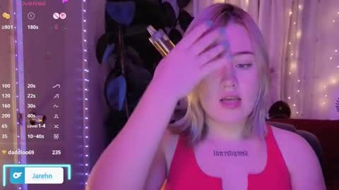 Snapshot of jarehn chatting on 13, 9, 2025 Jaren online show from 13, 9, 2025