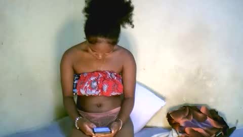 jasminah176750 online show from 14, 10, 2025