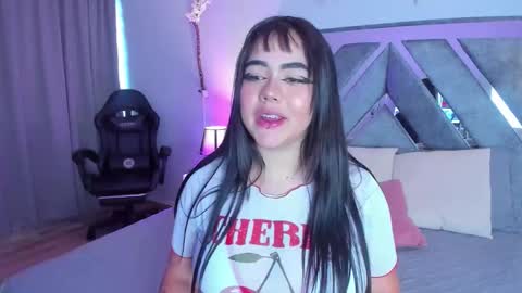 Snapshot of jasmincollin25 chatting on 8, 3, 2026 JASMIN online show from 8, 3, 2026