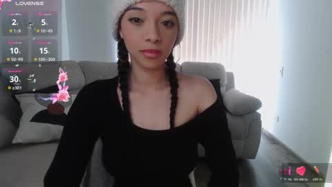 Snapshot of jasmine_019 chatting on 10, 11, 2025 J- next transmission december 4 online show from 10, 11, 2025