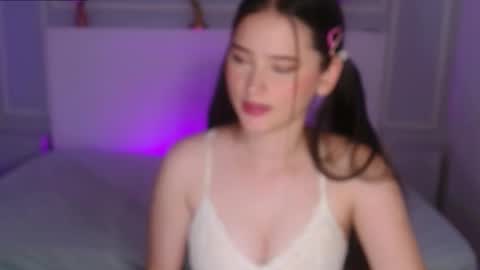 Snapshot of jasminebella0 chatting on 23, 2, 2025 Jazmin online show from 23, 2, 2025