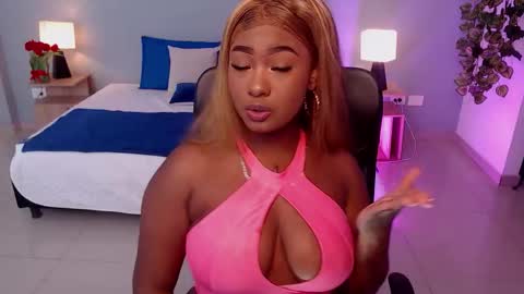 Instagram jasminecampbell1  online show from 28, 11, 2025