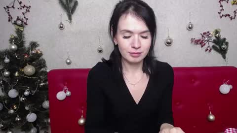 JasmineKouch online show from 9, 1, 2025