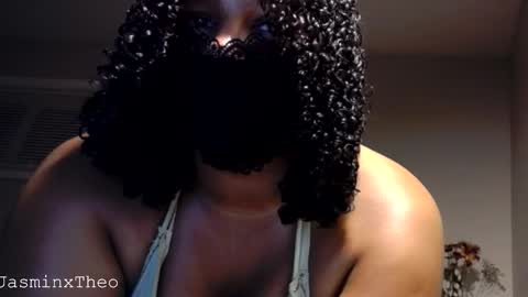 Jasmin Theo online show from 30, 9, 2025