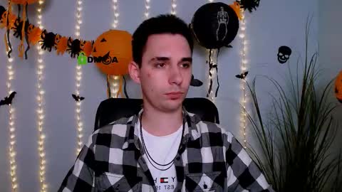 Snapshot of jason_sweety chatting on 26, 10, 2025 jason_sweety online show from 26, 10, 2025