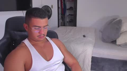 JBrooksXx online show from 22, 1, 2025