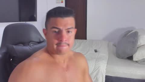 JBrooksXx online show from 23, 1, 2025