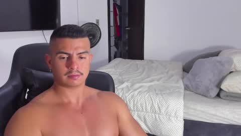 JBrooksXx online show from 26, 1, 2025