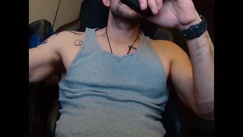 Snapshot of jaxjohnson12 chatting on 26, 10, 2025 jaxjohnson12 online show from 26, 10, 2025