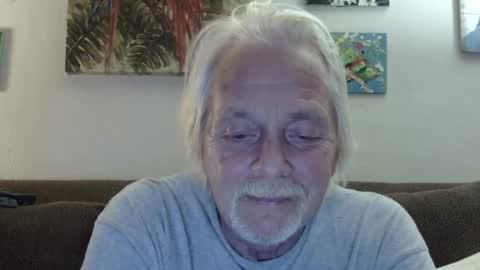 jay-jay1475 online show from 3, 1, 2025