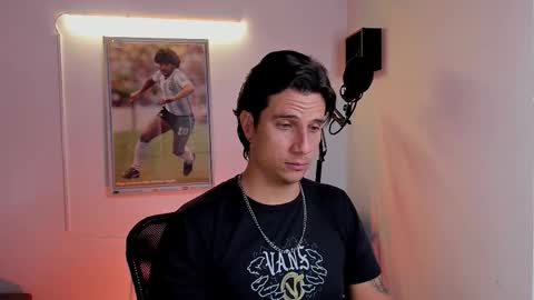 Snapshot of jayalvarrez_ chatting on 18, 10, 2025 Jay Alvarrez online show from 18, 10, 2025