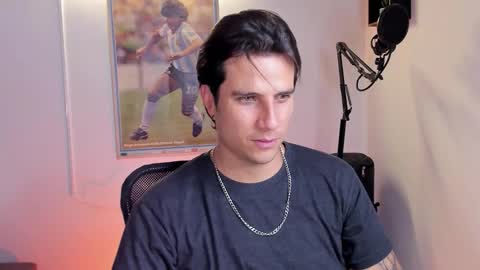 Snapshot of jayalvarrez_ chatting on 23, 10, 2025 Jay Alvarrez online show from 23, 10, 2025