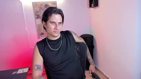 Snapshot of jayalvarrez_ chatting on 7, 11, 2025 Jay Alvarrez online show from 7, 11, 2025