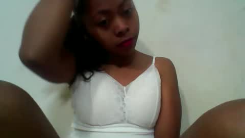 Snapshot of jayalydiah chatting on 1, 11, 2025 jayalydiah online show from 1, 11, 2025