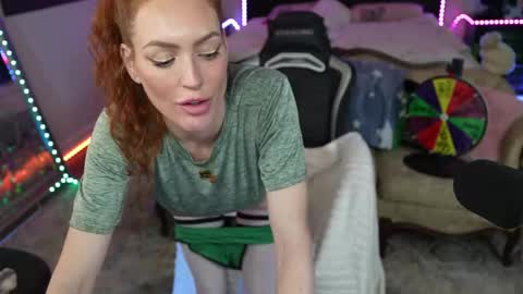 Snapshot of jaybeitsme chatting on 19, 1, 2026 JennyBlighe online show from 19, 1, 2026