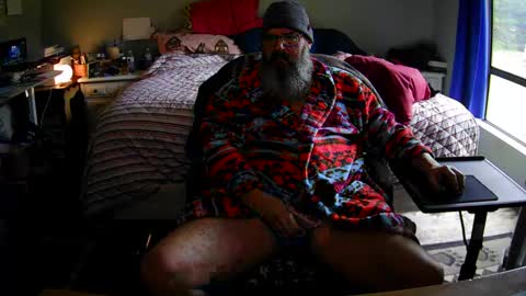 Grand Zaddy or Jay its casual online show from 8, 12, 2024