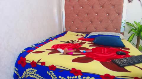 jazmin040_ online show from 2, 2, 2026