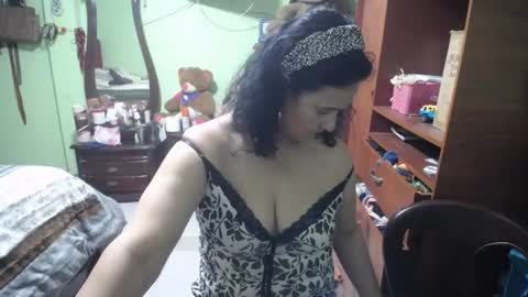 jazmim online show from 28, 9, 2025