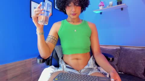 Snapshot of jazmine__flower chatting on 7, 1, 2025 Jazmine Flower online show from 7, 1, 2025