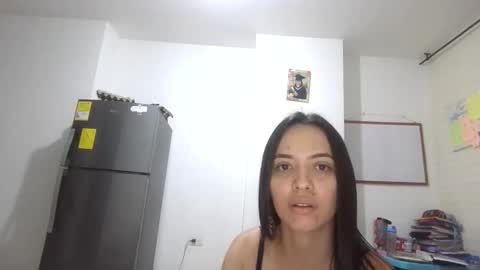 Snapshot of jazminojeda chatting on 19, 10, 2025 jazminojeda online show from 19, 10, 2025