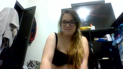 Jazzyrae online show from 30, 12, 2024