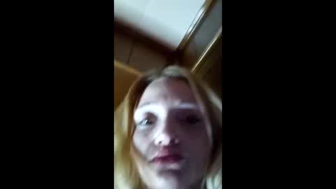 J Nicole online show from 1, 10, 2025