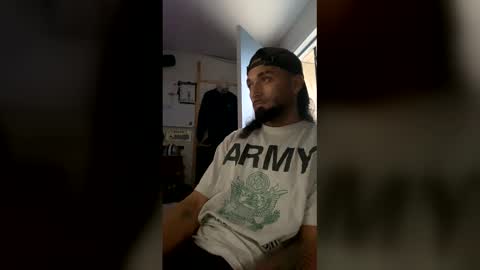 LadronDeCorazones online show from 9, 1, 2026