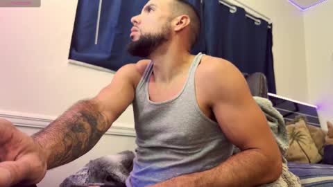 JcMax305 online show from 12, 9, 2025