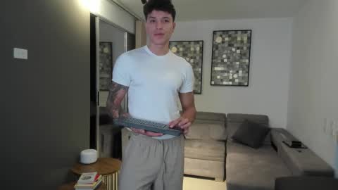 Snapshot of jdmontoya_ chatting on 25, 10, 2025 jdmontoya_ online show from 25, 10, 2025