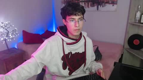 jeam_hot online show from 14, 12, 2024