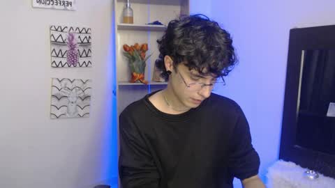 jeam_hot online show from 12, 1, 2025