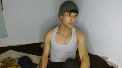 jeampier_sexy online show from 1, 12, 2024