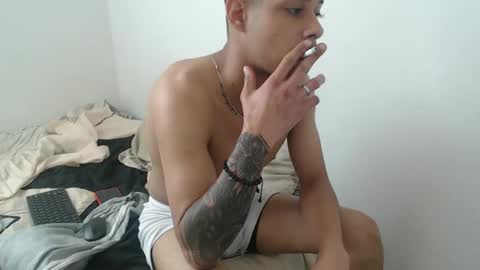 jeampier_sexy online show from 25, 12, 2024
