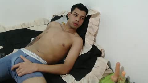 jeampier_sexy online show from 13, 1, 2025