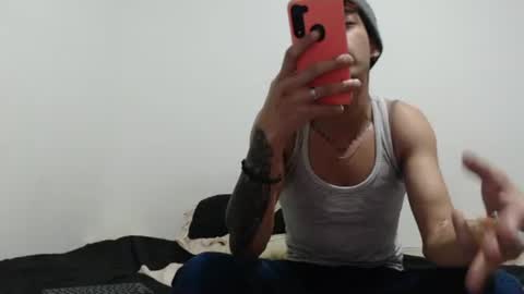 jeampier_sexy online show from 4, 3, 2025