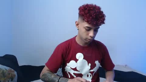 jeampier_sexy online show from 10, 3, 2025