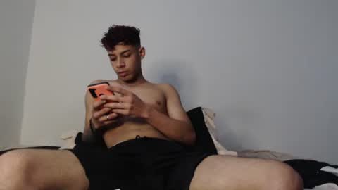 jeampier_sexy online show from 12, 3, 2025