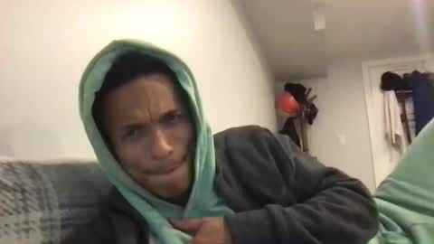 BENI2KMELO online show from 19, 2, 2025