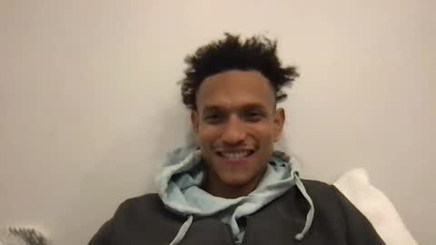 BENI2KMELO online show from 19, 2, 2025