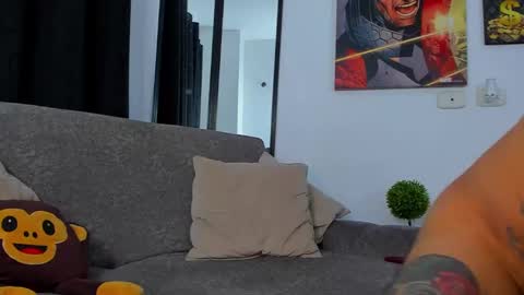 Snapshot of jean_lopez chatting on 10, 12, 2024 Jean axelcrow Modelo Independiente online show from 10, 12, 2024