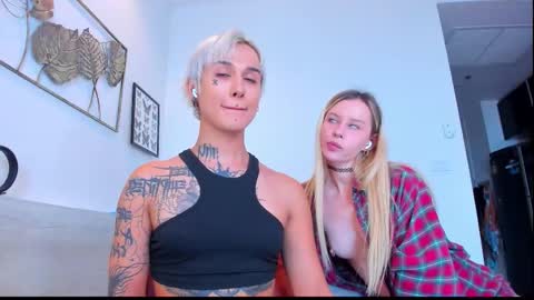 Akila and Daria online show from 20, 10, 2025