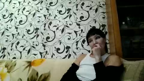 Snapshot of jeanedavis chatting on 8, 11, 2025 JeaneDavis online show from 8, 11, 2025