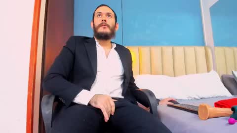 Jeanpiere online show from 17, 1, 2026