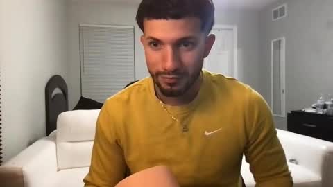 jeanwhitebianco online show from 9, 11, 2025