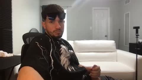 jeanwhitebianco online show from 11, 1, 2026