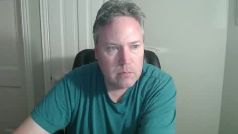 JE online show from 4, 12, 2025