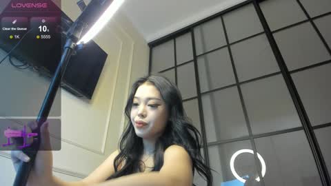 Snapshot of jee__son chatting on 5, 2, 2025 jee__son online show from 5, 2, 2025