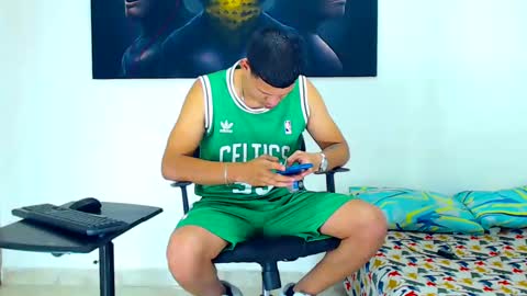 Snapshot of jeffer21_hot chatting on 16, 1, 2025 jeffer21_hot online show from 16, 1, 2025