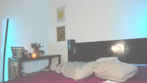 Snapshot of jeinsssgreys chatting on 25, 11, 2025 Greys online show from 25, 11, 2025